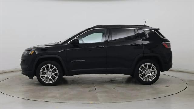 2023 Jeep Compass Latitude Lux FWD