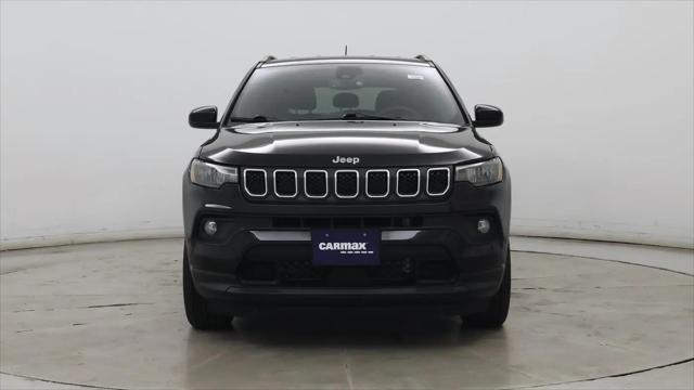 2023 Jeep Compass Latitude Lux FWD
