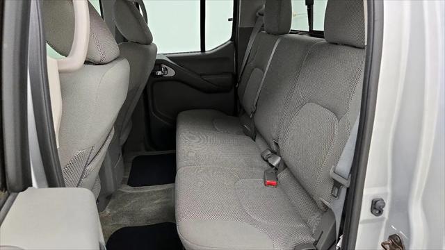 2015 Nissan Frontier SV