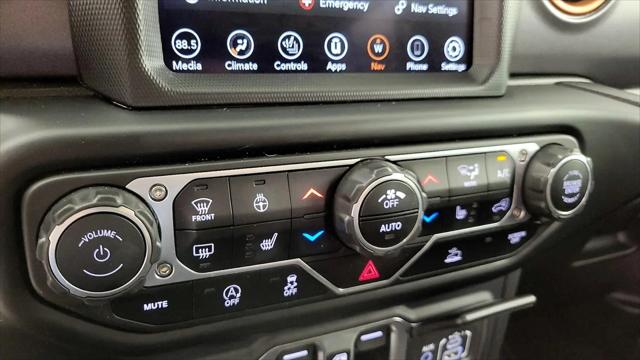 2023 Jeep Gladiator Sport