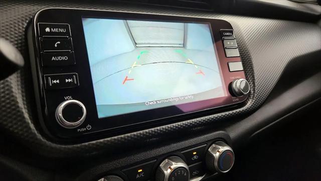 2023 Nissan Kicks SV Xtronic CVT