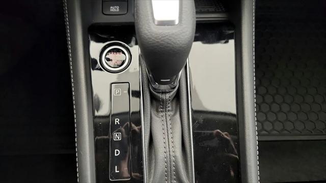 2023 Nissan Kicks SV Xtronic CVT