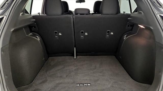 2023 Nissan Kicks SV Xtronic CVT
