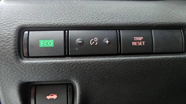 2024 Nissan Sentra SR Xtronic CVT