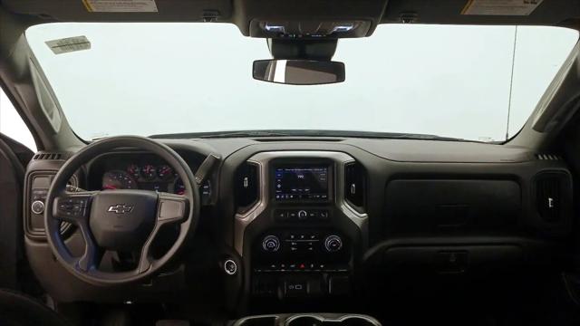 2024 Chevrolet Silverado 1500 2WD Crew Cab Short Bed Custom
