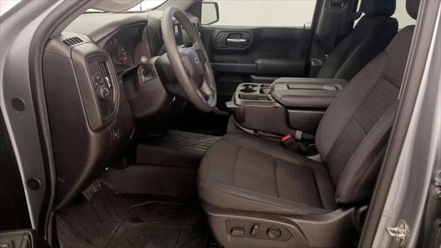 2024 Chevrolet Silverado 1500 2WD Crew Cab Short Bed Custom