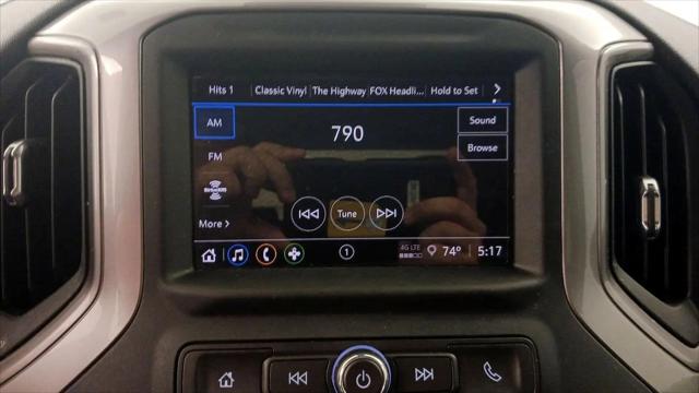 2024 Chevrolet Silverado 1500 2WD Crew Cab Short Bed Custom