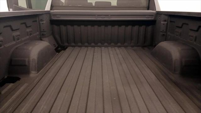 2024 Chevrolet Silverado 1500 2WD Crew Cab Short Bed Custom