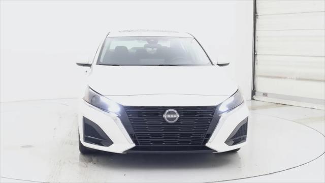 2023 Nissan Altima SV FWD