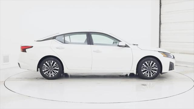 2023 Nissan Altima SV FWD