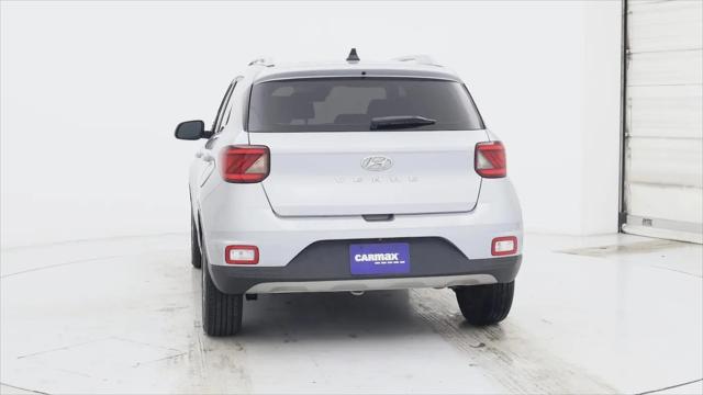 2022 Hyundai Venue SEL