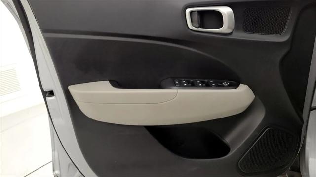 2022 Hyundai Venue SEL