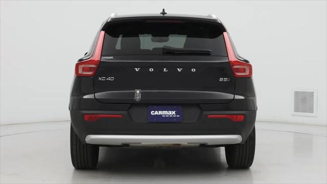 2025 Volvo XC40 B5 Plus Bright Theme
