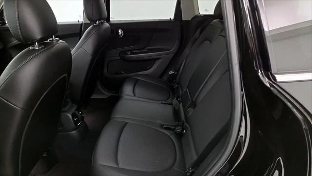 2017 MINI Countryman Cooper
