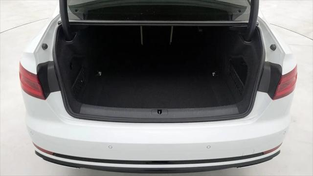 2019 Audi A4 40 Titanium Premium