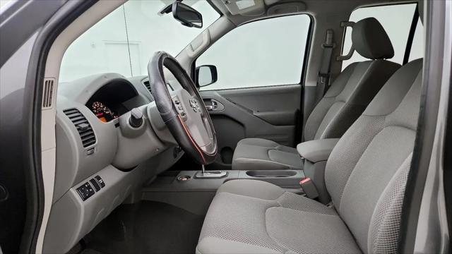 2021 Nissan Frontier Crew Cab SV 4x2