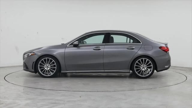 2019 Mercedes-Benz A 220 A 220
