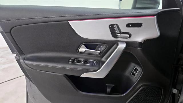 2019 Mercedes-Benz A 220 A 220