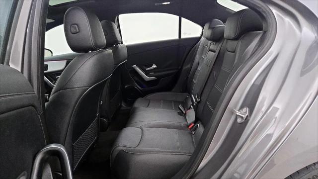 2019 Mercedes-Benz A 220 A 220
