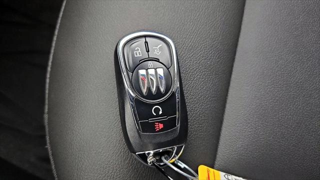 2025 Buick NV Sport Touring FWD