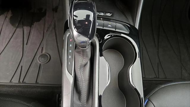 2025 Buick NV Sport Touring FWD