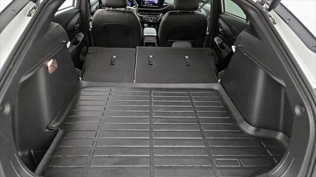 2025 Buick NV Sport Touring FWD