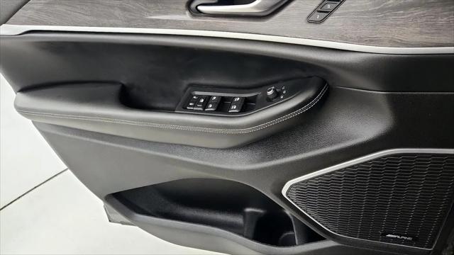 2023 Jeep Grand Cherokee L Limited 4x2