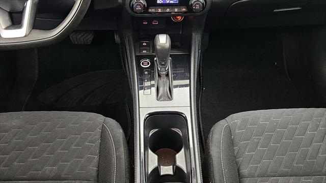 2022 Nissan Kicks SV Xtronic CVT