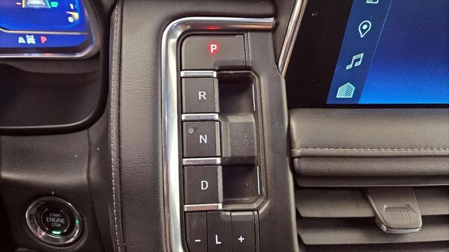 2023 Chevrolet Suburban 4WD LT