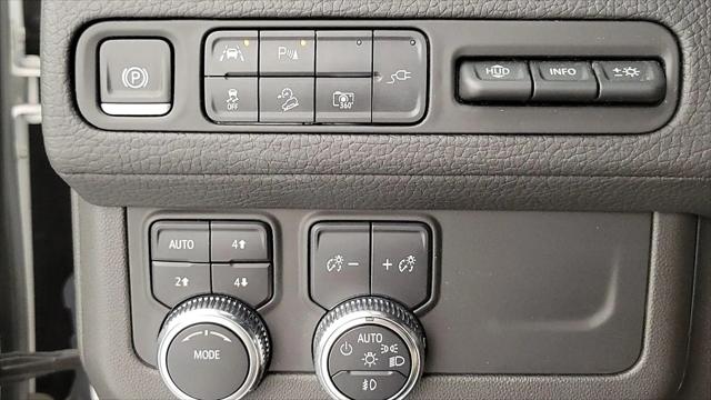 2022 GMC Yukon XL 4WD Denali