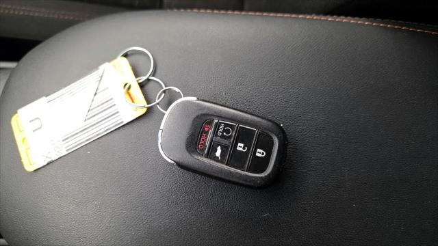 2024 Honda HR-V 2WD Sport