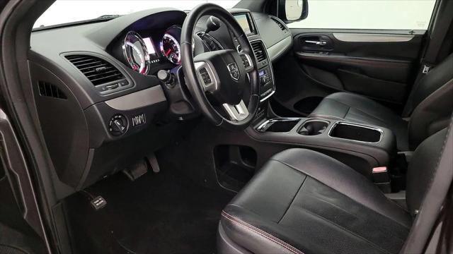 2016 Dodge Grand Caravan R/T