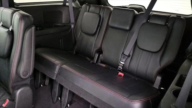 2016 Dodge Grand Caravan R/T