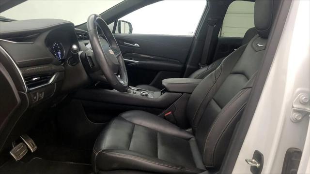 2023 Cadillac XT4 AWD Sport