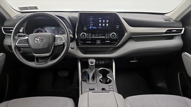 2023 Toyota Highlander Hybrid LE