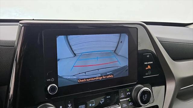 2023 Toyota Highlander Hybrid LE