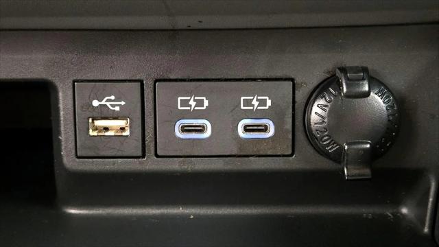 2023 Toyota Highlander Hybrid LE