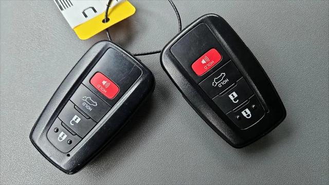 2023 Toyota Highlander Hybrid LE
