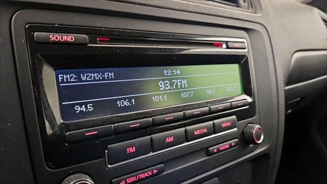 2015 Volkswagen Jetta 2.0L S