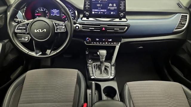 2023 Kia Seltos S