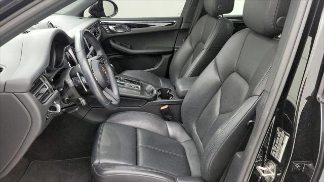 2023 Porsche Macan Macan