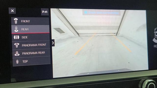 2023 Porsche Macan Macan