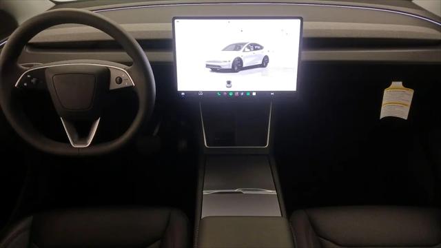 2026 Tesla Model Y Premium Rear-Wheel Drive
