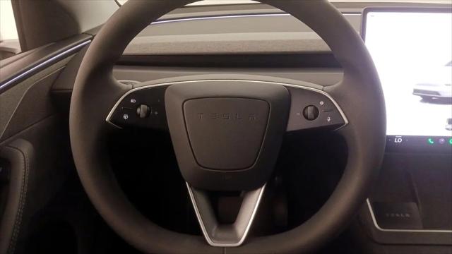 2026 Tesla Model Y Premium Rear-Wheel Drive