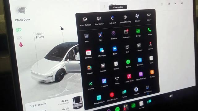 2026 Tesla Model Y Premium Rear-Wheel Drive
