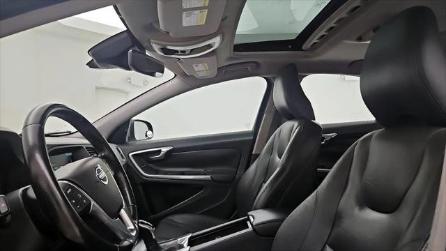 2016 Volvo S60 T5 Drive-E Premier