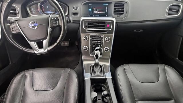 2016 Volvo S60 T5 Drive-E Premier