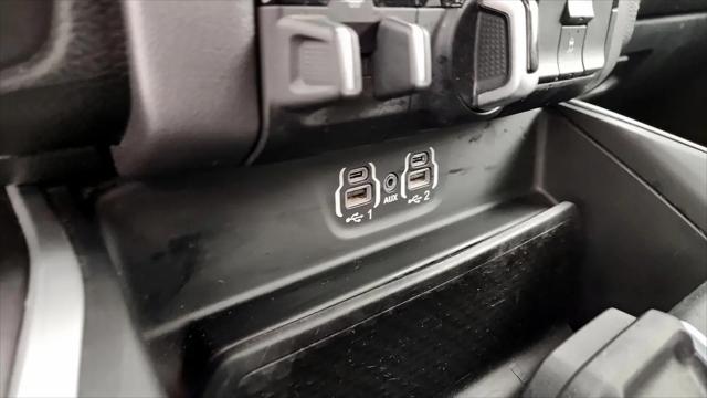 2022 Ram 1500 Big Horn Quad Cab 4x2 6'4" Box