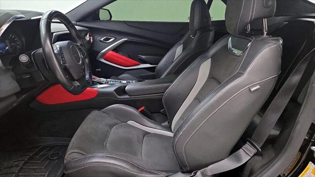 2023 Chevrolet Camaro RWD Convertible 1LT