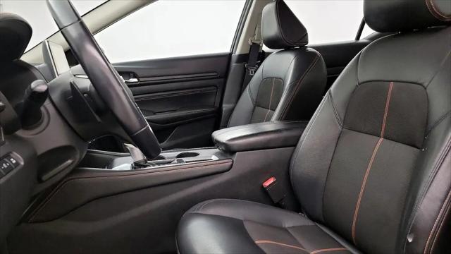 2021 Nissan Altima SR FWD